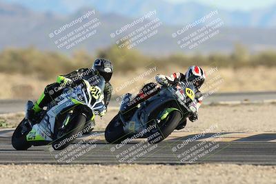 media/Dec-07-2025-CVMA (Sun) [[3e7d2de5dc]]/Race 15-Amateur Formula Open/